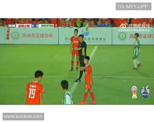 巴西足球明星欢聚一堂的精彩瞬间与背后的故事分享